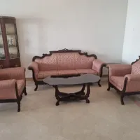 مبلمان ۵ نفره + میز ناهارخوری ۸ نفره +ویترین دکوری|مبلمان خانگی و میز عسلی|تهران, پاسداران|دیوار
