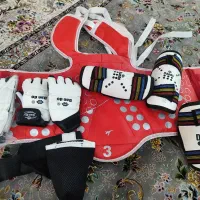 وسایل تکواندو نو اصلا استفاده نشده