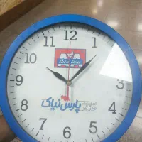 ساعت دیواری