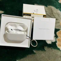 ایرپاد پرو ۲ لایتنینگ گوش چپ و کیس