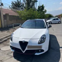 آلفا رومئو جولیتا ۲۰۱۷