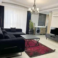60متر-یک-خواب-سالن-پرده-خور-تاپ-لوکیشن