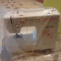 چرخ خیاطی  نونو  فقط کارتون خراب شده کارتون نداره