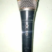 میکروفون سیم دار