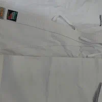 لباس کاراته سفید