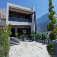 دوبلکس با نمایی مدرن ۱۷۰متر بنای ۳خواب ۳تومن پیش