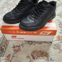کفش سایز 39