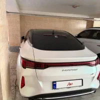 KMC J7 در حد نو با حدود ۲۰۰ میلیون لوازم