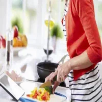 آشپزی و امور منزل