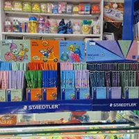 تعویض کتاب و کاغذ باطله با نوشت افزار