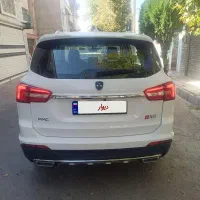 sx5 1401|خودرو سواری و وانت|بروجرد, |دیوار