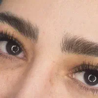 اکستنشن تخصصی مژه با ۲۰ درصد تخفیف