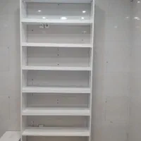 قفسه و ویترین مغازه