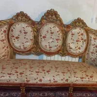 مبل سلطنتی