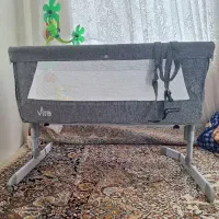 تخت کنار مادر سالم نو
