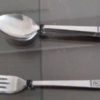 فروش قاشق و چنگال و کارد، و فلاکس