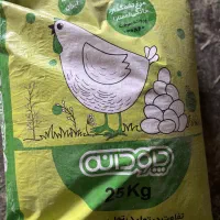 دان مرغ/جوجه/کبوتر وبلدرچین و بوقلمون و گندم وارزن