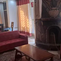 اقامتگاه جنگلی مبله( بافت قدیم قلات)|اجارهٔ کوتاه‌مدت ویلا و باغ|شیراز, گویم|دیوار