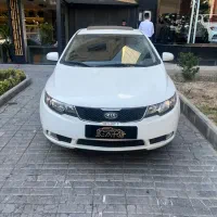 سراتو ۲۰۱۰  اتوماتیک ۲۰۰۰