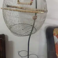 قفس پایه دار