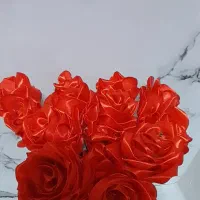 فروش گل و گلدان
