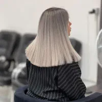 متخصص رنگ، لایت و کراتین  مشاوره رایگان