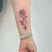 تتو بدن ، بدون تغییر و پخش رنگ