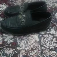 یک عدد کفش پسرانه قیمت ۸۰۰ تومن