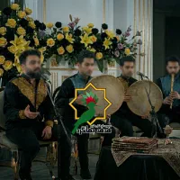 اجرای مراسم ترحیم/ خواننده با نوای عرفانی دف و نی