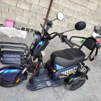 موتور سیکلت سه چرخ برقی