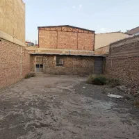 اجاره زمین حصار شده جهت انبار.در جاده تهران.پردیس