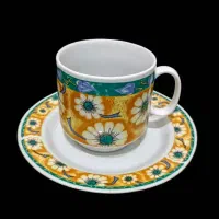 فنجان بابونه قدیمی