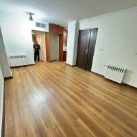 ۱۰۵متر کلنگی با ۳۰ متر مغازه سند تجاری