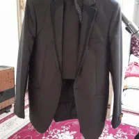 کت وشلوار کاملانو اصلا پوشیده نشده سایز ۴۴ اسپورت