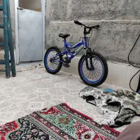 سلام دوست عزیز یک عدد دوچرخه ۲۰به فروش می‌رسد