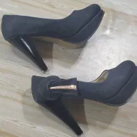 کفش پاشنه بلند