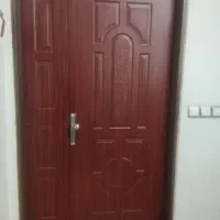 درب اپارتمانی دولت کاملا سالم