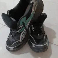 کفشPUMA سایز ۴۱ یکبار هم پوشیده نشده