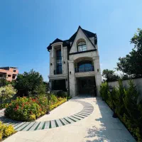 کاخ ویلا استخرداخلی دار زیبا