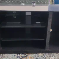 میز تلویزیون کاملا سالم چرخ دار درحد نو