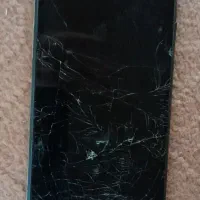 گوشی HTC  desire 830  صفحه نمایش شکسته،تاچ سالمه