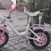 دوچرخه صورتی
