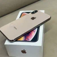 آیفون xs تمیز در حد(مناسب برای دادن کادو)