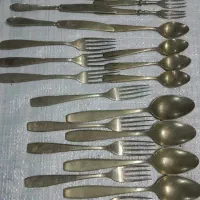 سرویس قاشق چنگال برنجی قدیمی