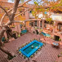 عرصه-و-عیان-لوکیشن-فوق-العاده-مرکز-شهر