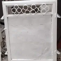 پنجره و درب آهنی انباری و پایه دریل