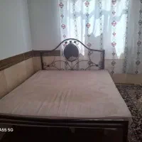 تخت دونفره