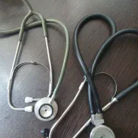 دو عدد گوشی پزشکی هر دو باهم ۲۹۰۰