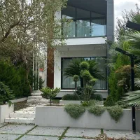 ویلا-باغ-دوبلکس-300-متر-مبله-شهرکی-سندتکبرگ