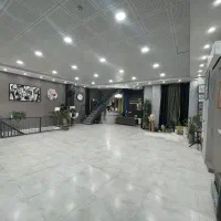اجاره-مغازه-185-متری-بر-پاسارگاد-غربی-دهنه-عریض